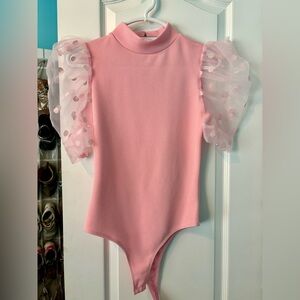TCEC puff sleeve body suit, size M.